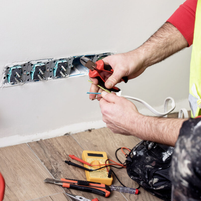 Peut-on faire son installation &eacute;lectrique soi-m&ecirc;me en toute s&eacute;curit&eacute; ? Bethoncourt