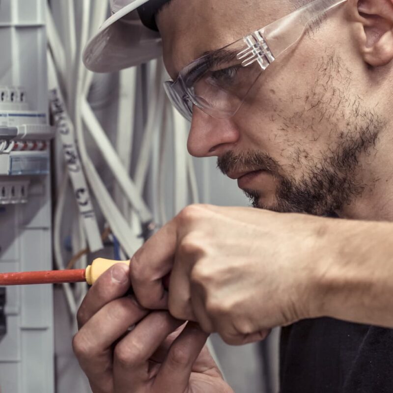 Comment pr&eacute;parer son logement pour une installation &eacute;lectrique aux normes ? Beaucourt