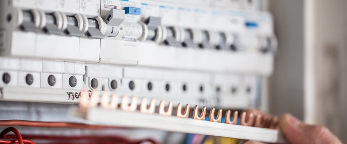 D&eacute;pannage &eacute;lectrique pour particuliers et professionnels &agrave; c&ocirc;t&eacute; de Belfort et Montb&eacute;liard Grand-Charmont 0
