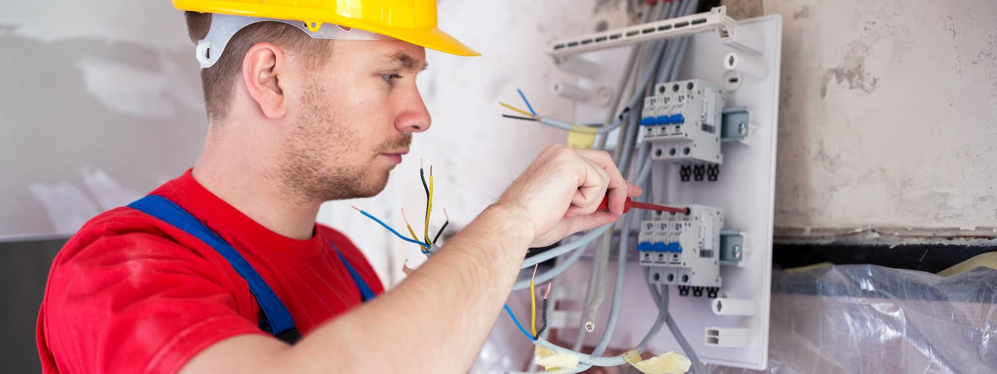 Quelle diff&eacute;rence entre une mise aux normes et une mise en s&eacute;curit&eacute; de votre installation &eacute;lectrique ? Belfort