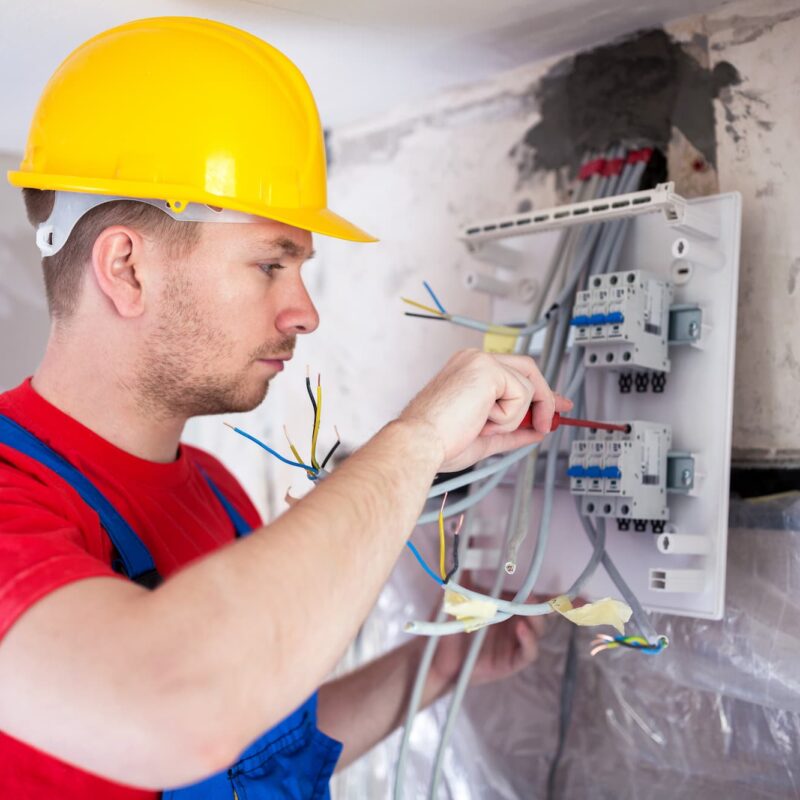 Quelle diff&eacute;rence entre une mise aux normes et une mise en s&eacute;curit&eacute; de votre installation &eacute;lectrique ? Belfort