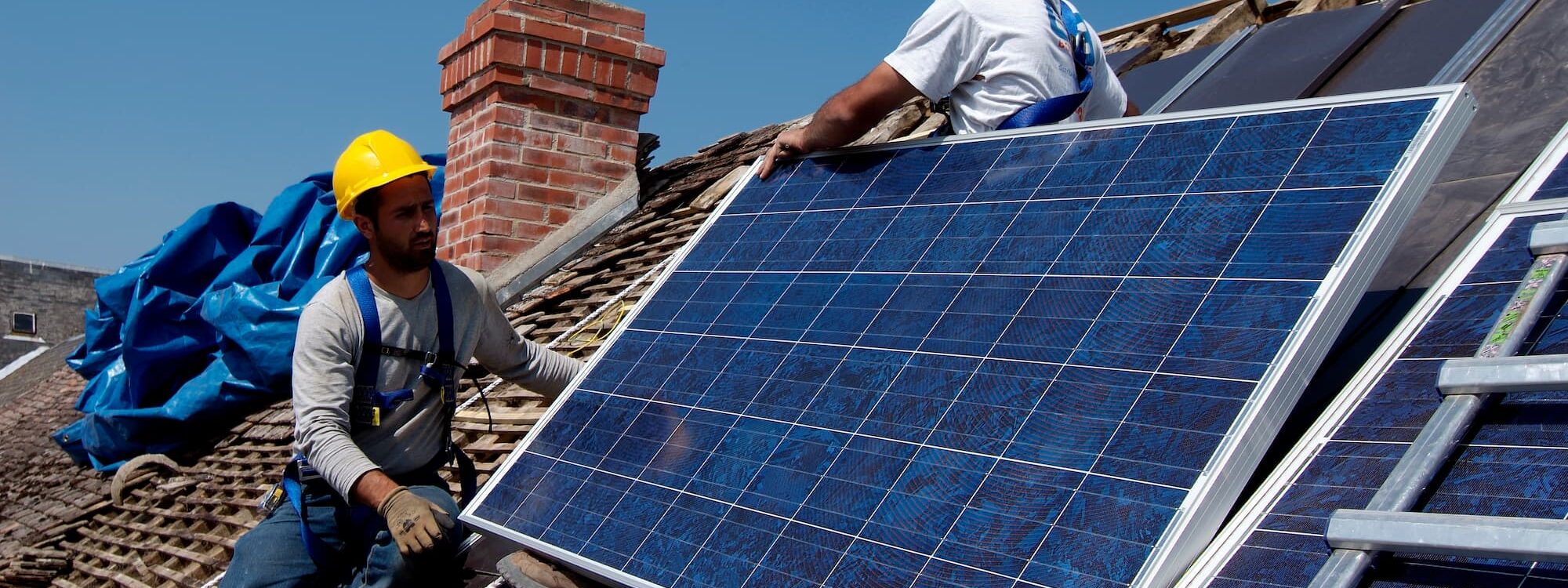 Pourquoi installer des panneaux solaires photovolta&iuml;ques chez soi ? Lur&eacute;