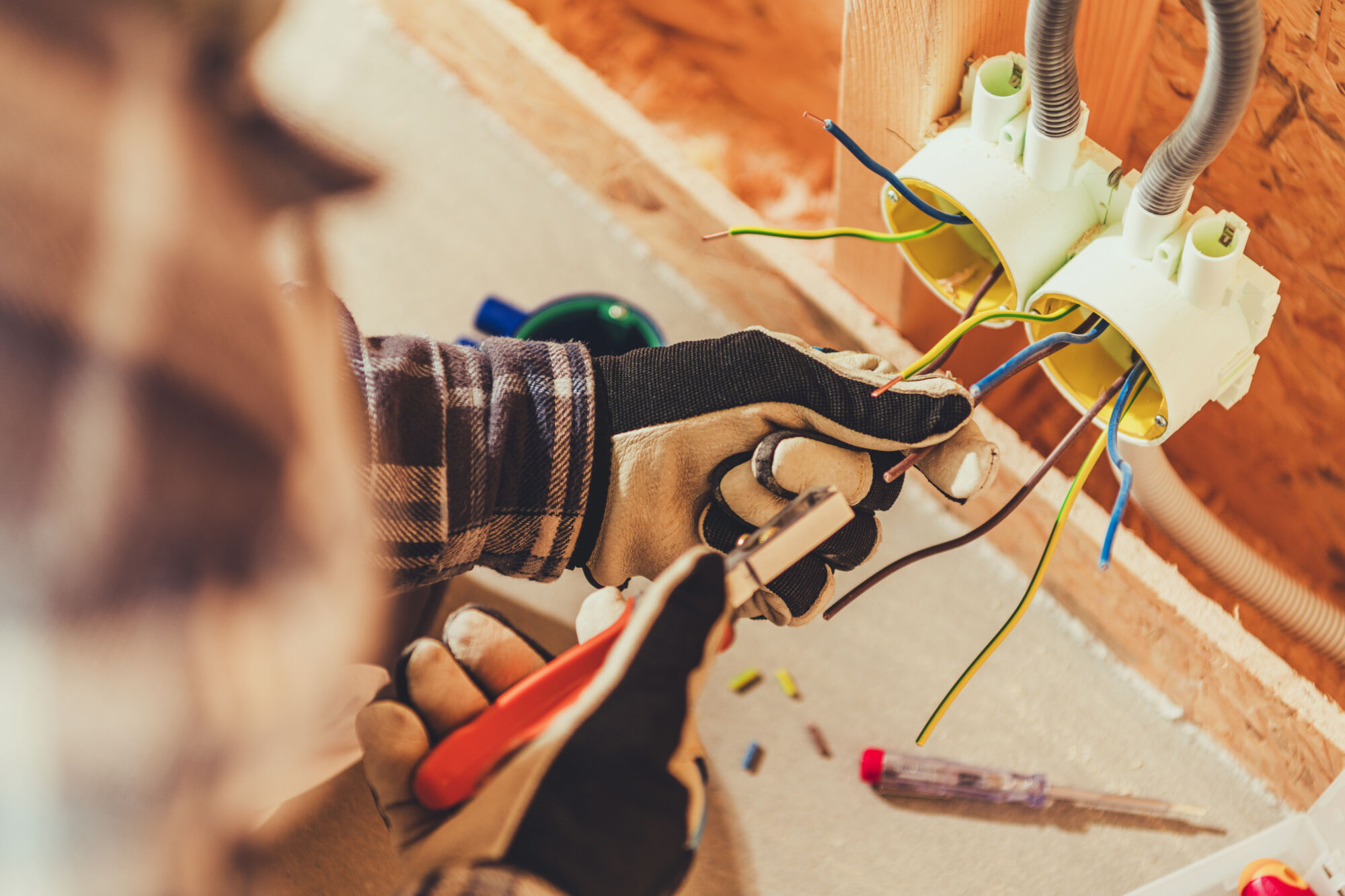 TRAVAUX ELEC | Memoni Installations et rénovations électriques près de Belfort et Mulhouse Audincourt
